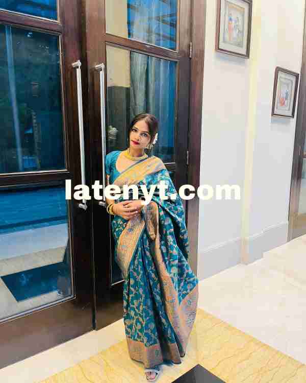 High profile low prices local girls genuine service available here for doing sex without condom